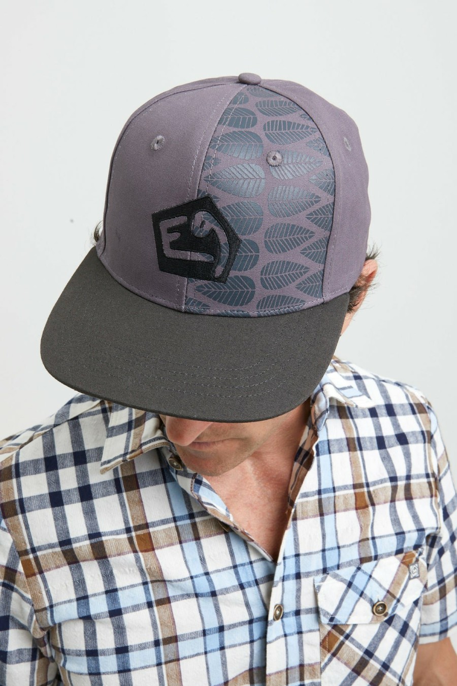 E9 Cappello E Fascia | Quarter